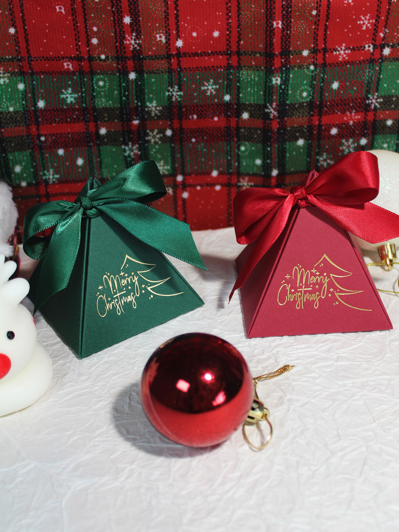 Christmas Triangle Box Candy G - Chocolate Snack review and price