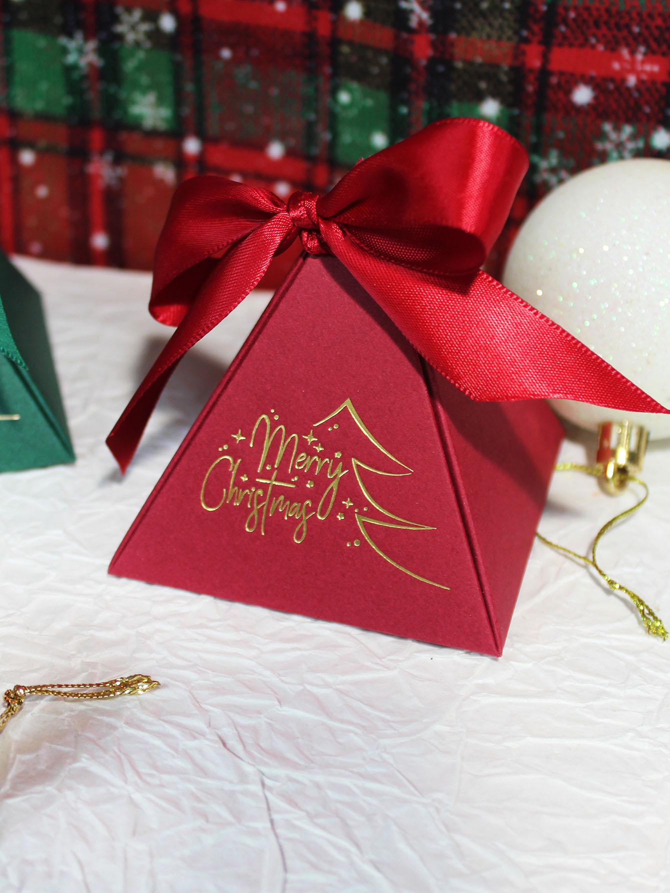 Christmas Triangle Box Candy G - Chocolate Snack review and price
