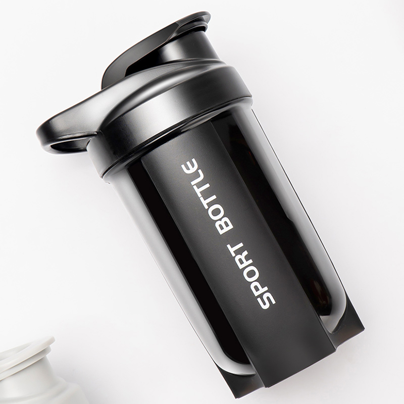 Portable Protein Powder Shaker - Protein Bar review and price